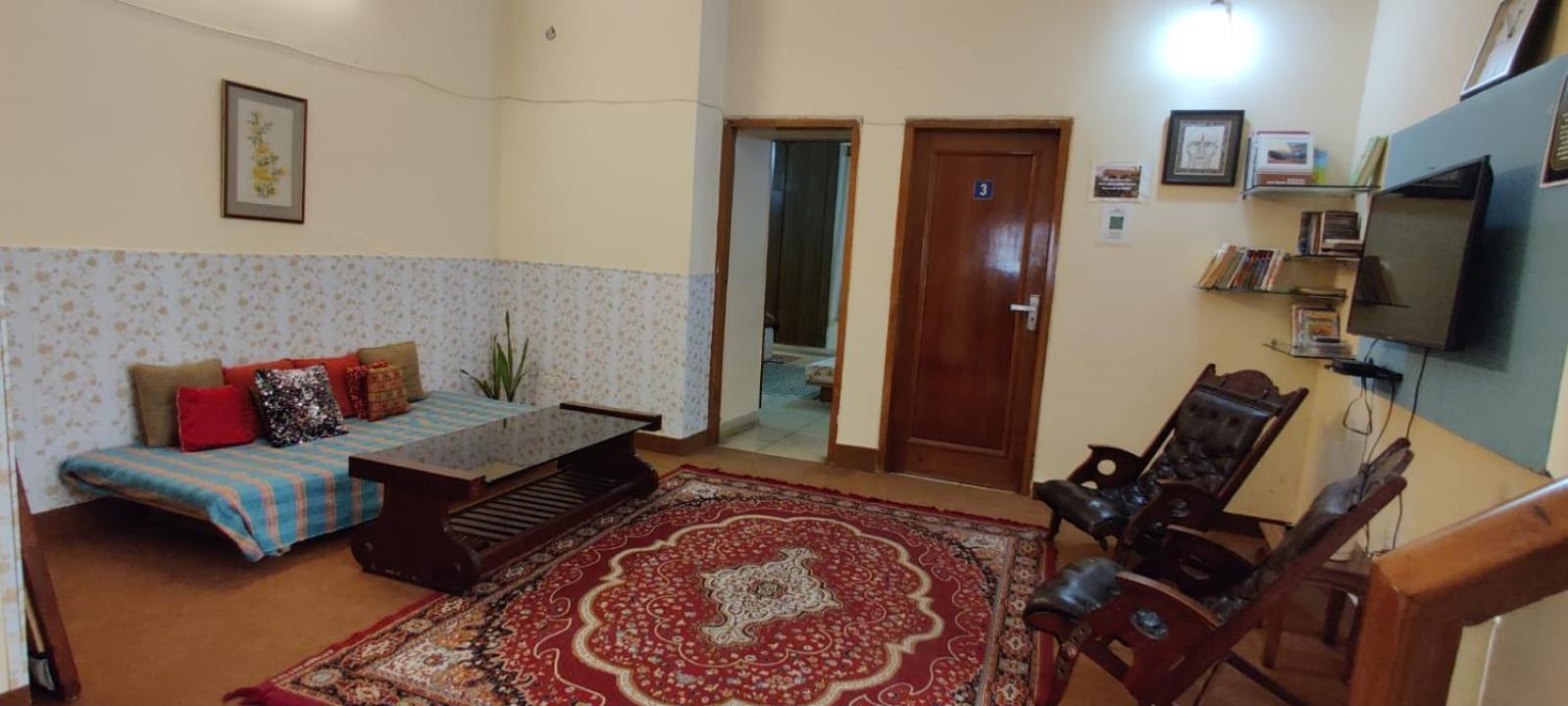 הרידוואר Uvs Homestay מראה חיצוני תמונה